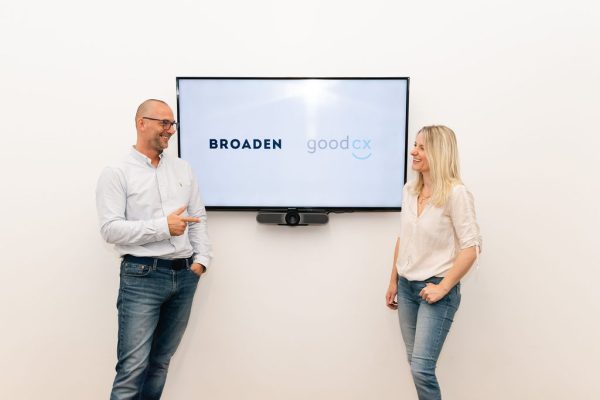 Business brand _ Web _ JoylynnQui34