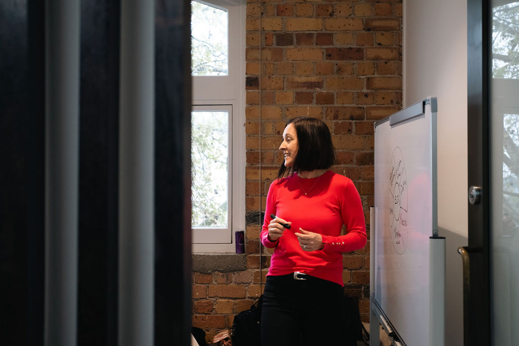 Business brand _ Web _ JoylynnQui42