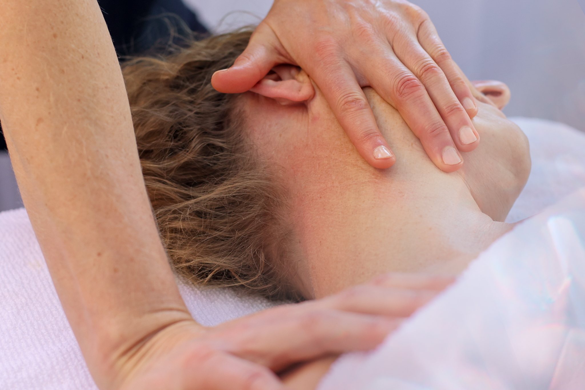 The Facial Osteo | facial massage brand photoshoot by Good CX