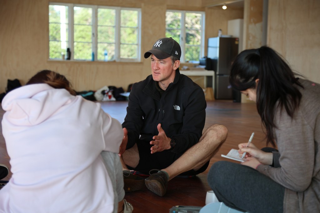 Leading With Flow _ Good CX Innovaation Lab with Fergs Kayaks _ Auckland Good CX-89 Waka Leadership employee experience Good CX