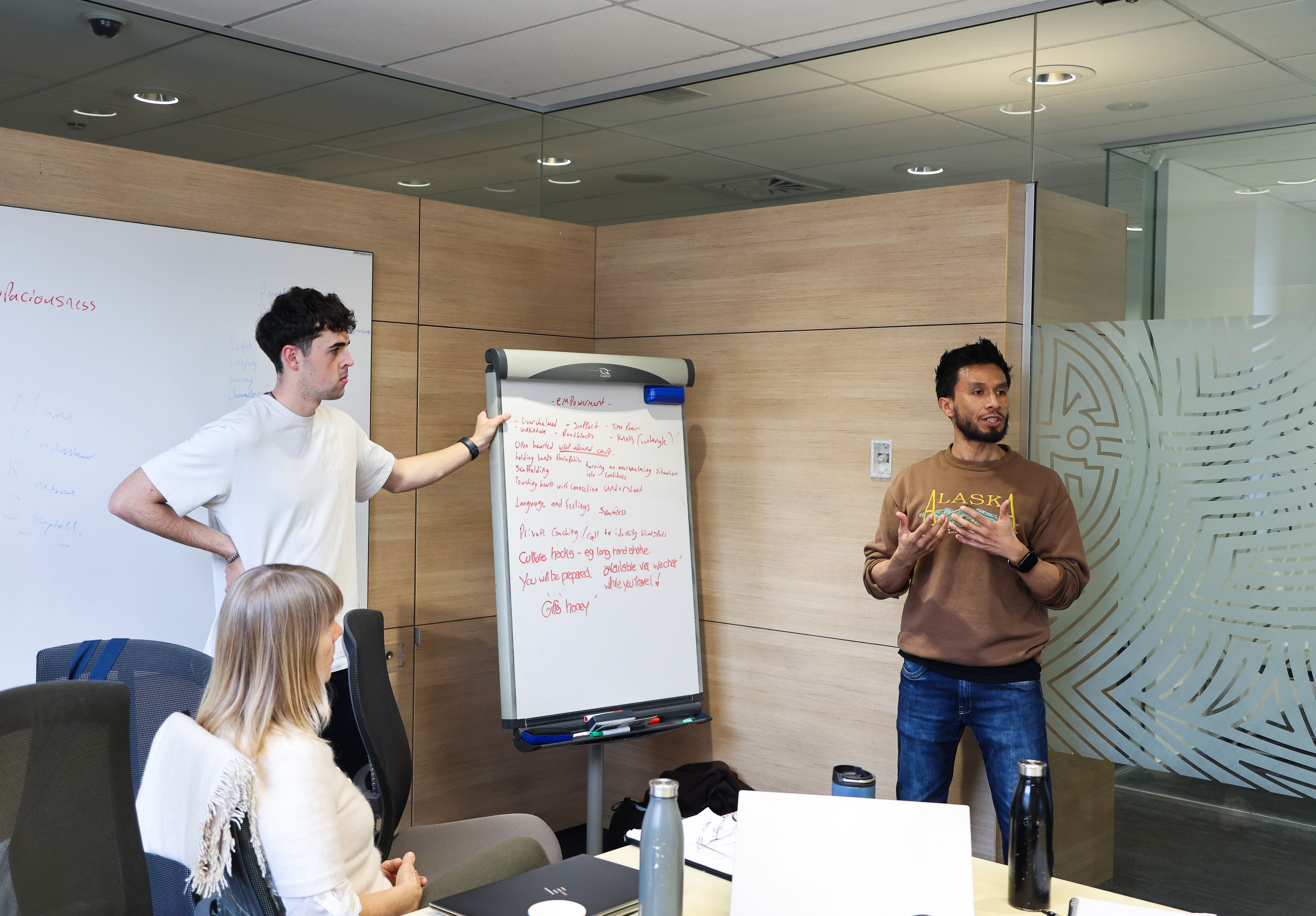 Diego Rodríguez teaching brand storytelling at a Good CX workshop for founders and marketing teams